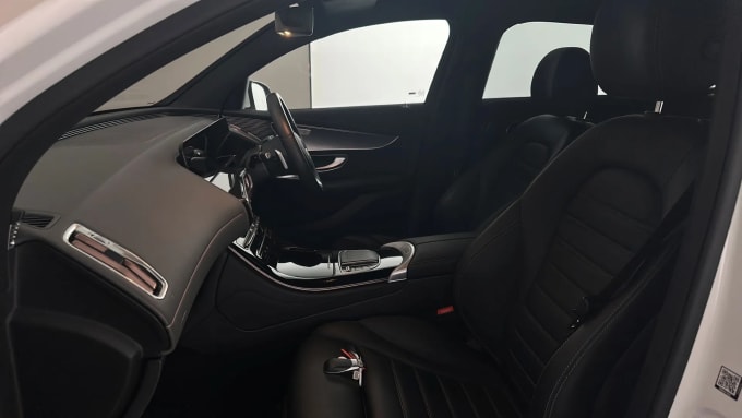 2022 Mercedes-benz Eqc