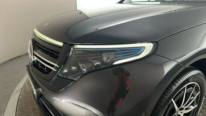 2022 Mercedes-benz Eqc