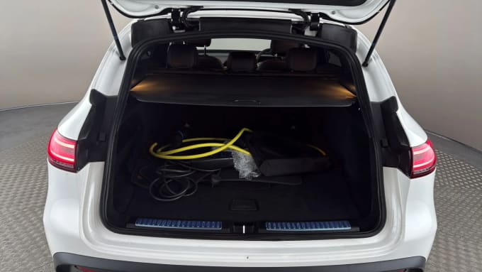 2022 Mercedes-benz Eqc