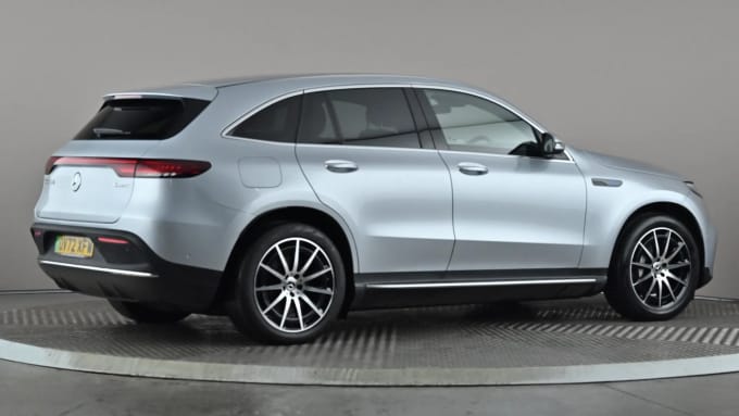 2022 Mercedes-benz Eqc