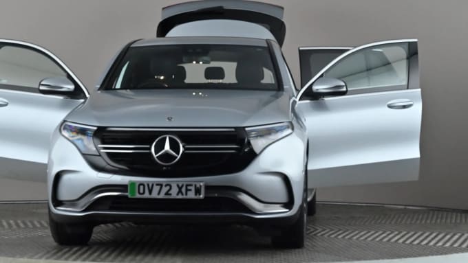 2022 Mercedes-benz Eqc