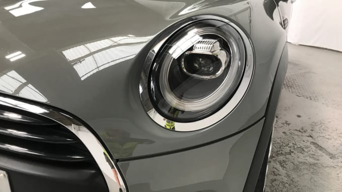 2021 Mini Hatch