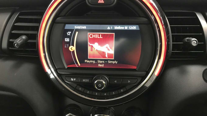 2021 Mini Hatch