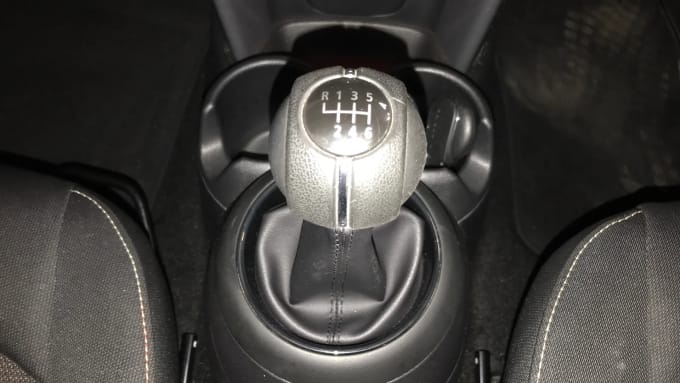 2021 Mini Hatch