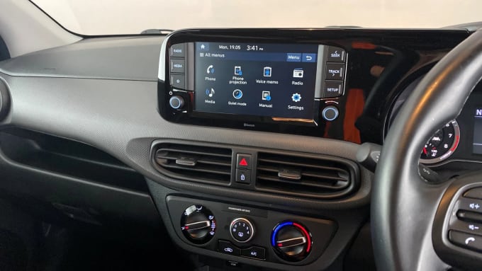 2022 Hyundai I10
