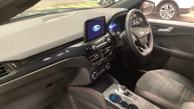2022 Ford Kuga