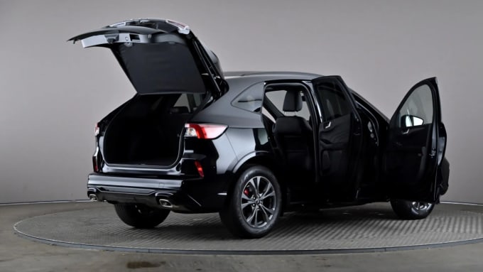 2022 Ford Kuga