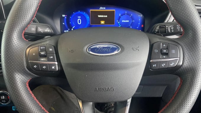 2022 Ford Kuga
