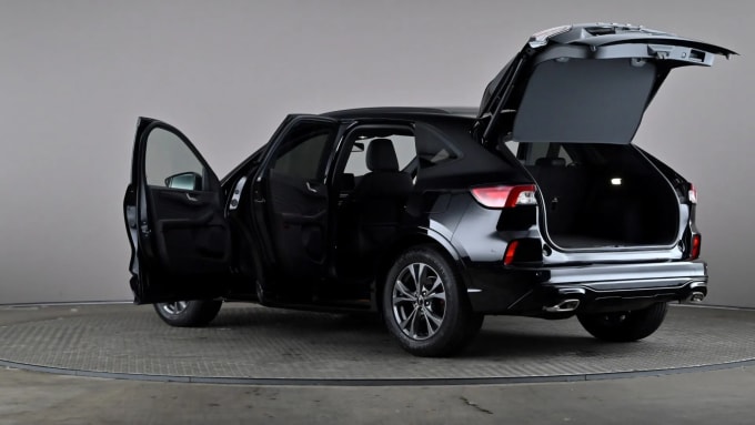 2022 Ford Kuga