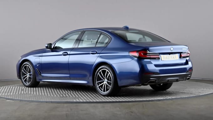 2021 BMW 5 Series