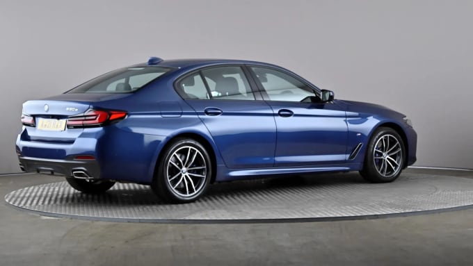 2021 BMW 5 Series