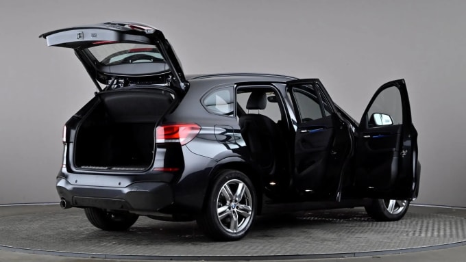 2021 BMW X1