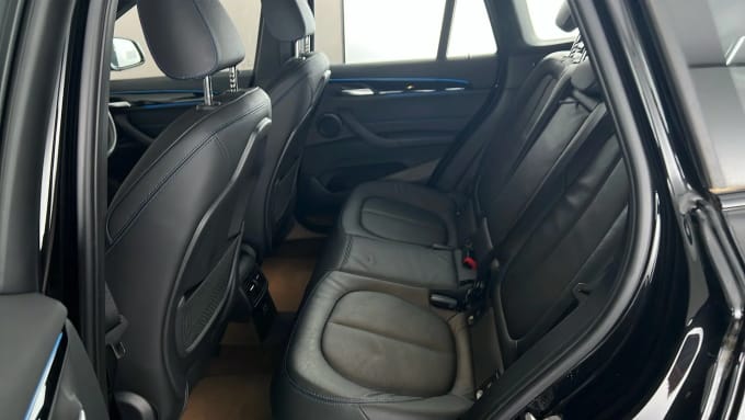 2021 BMW X1