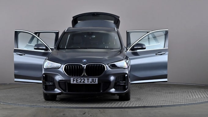 2022 BMW X1