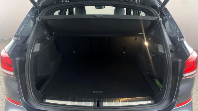 2022 BMW X1