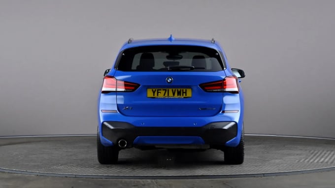 2022 BMW X1
