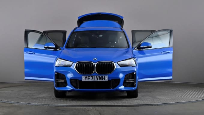 2022 BMW X1
