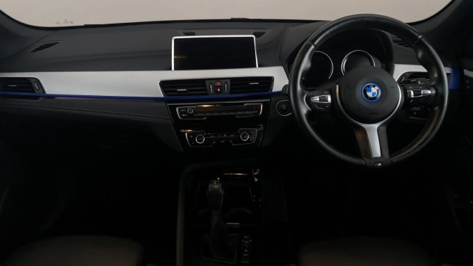 2022 BMW X1