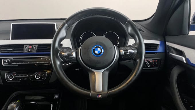 2022 BMW X1
