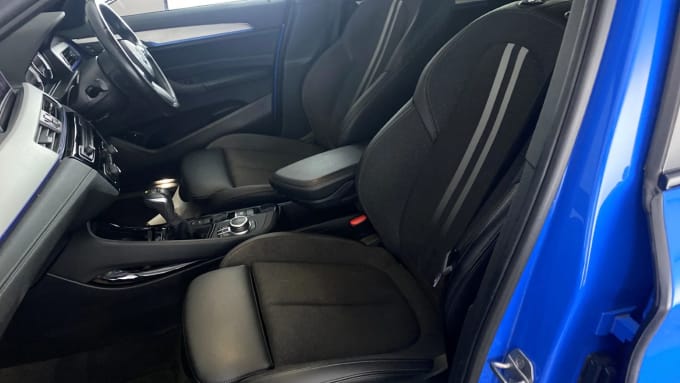 2022 BMW X1