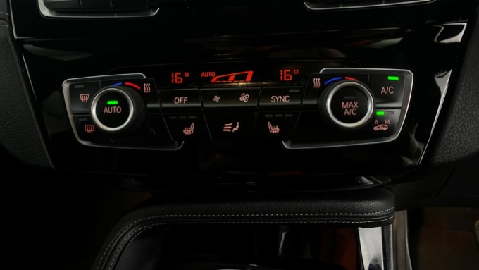 2022 BMW X1
