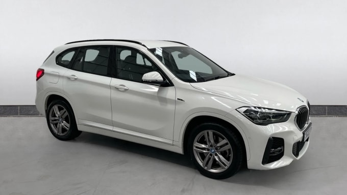 2022 BMW X1