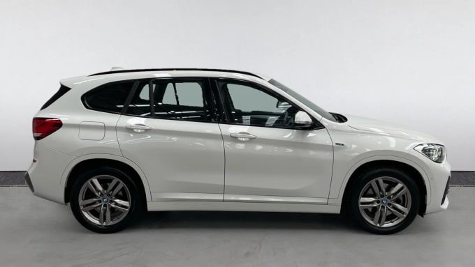 2022 BMW X1