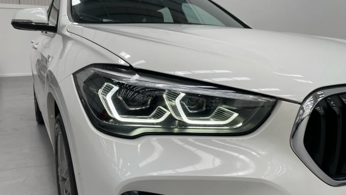 2022 BMW X1