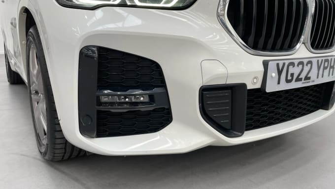 2022 BMW X1