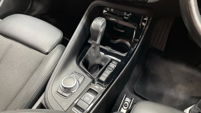 2022 BMW X1