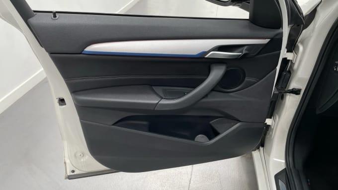 2022 BMW X1