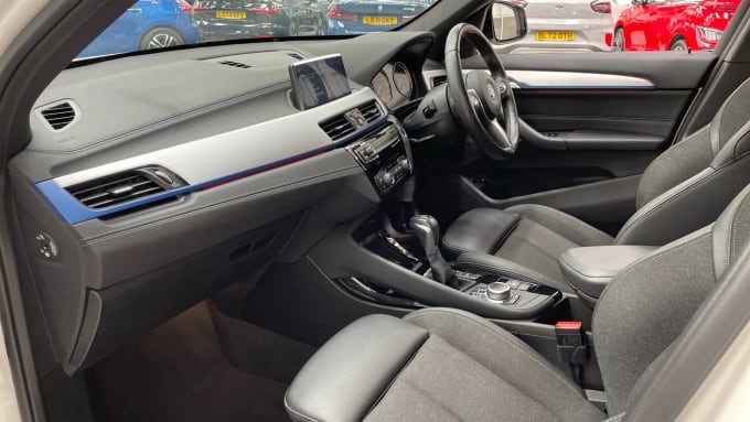 2022 BMW X1