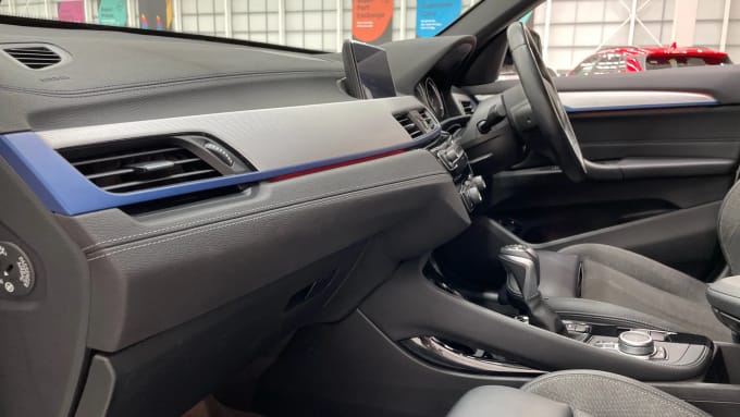2022 BMW X1