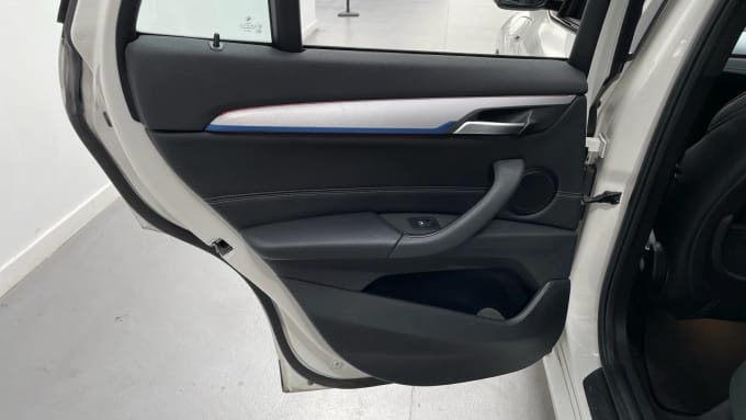 2022 BMW X1