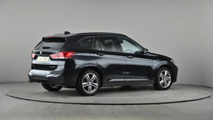 2021 BMW X1