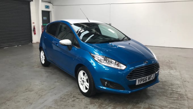 2016 Ford Fiesta