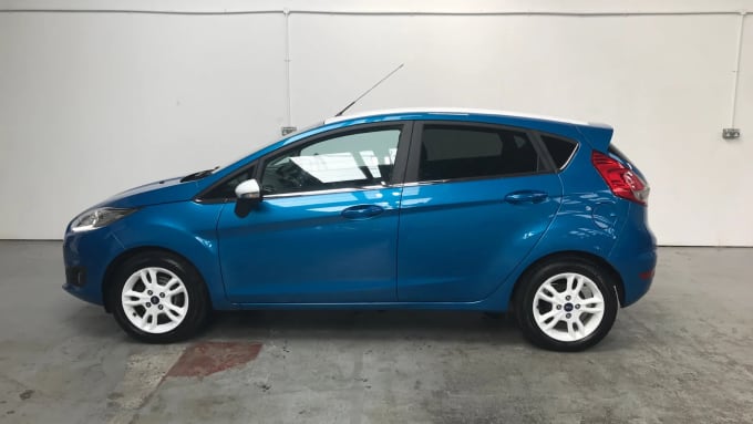 2016 Ford Fiesta