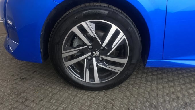 2022 Peugeot 208