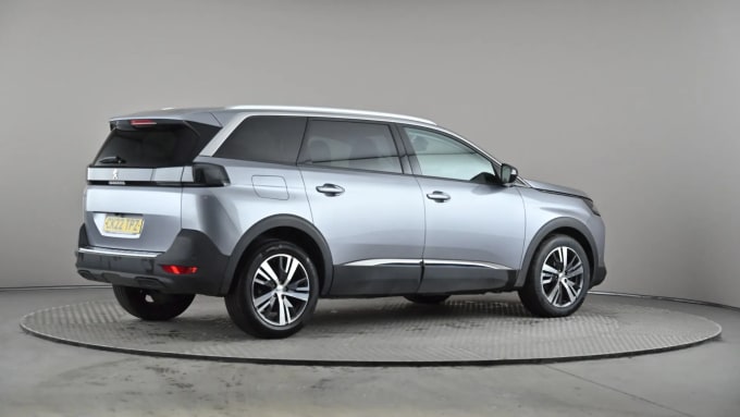 2022 Peugeot 5008