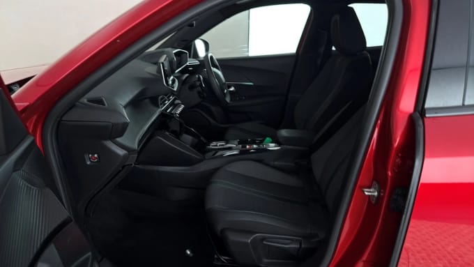 2023 Peugeot 2008