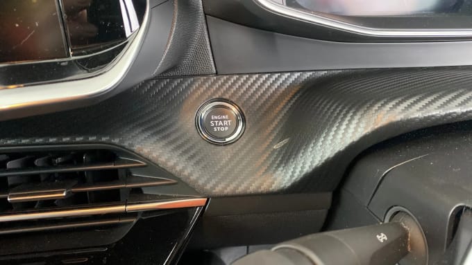 2022 Peugeot 208
