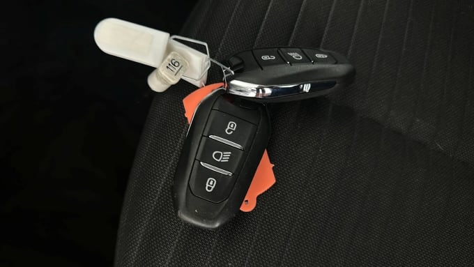 2022 Peugeot 208