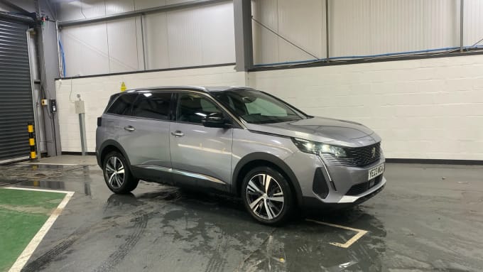 2023 Peugeot 5008