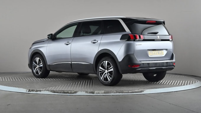 2023 Peugeot 5008