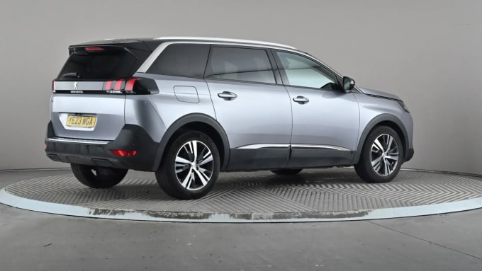 2023 Peugeot 5008