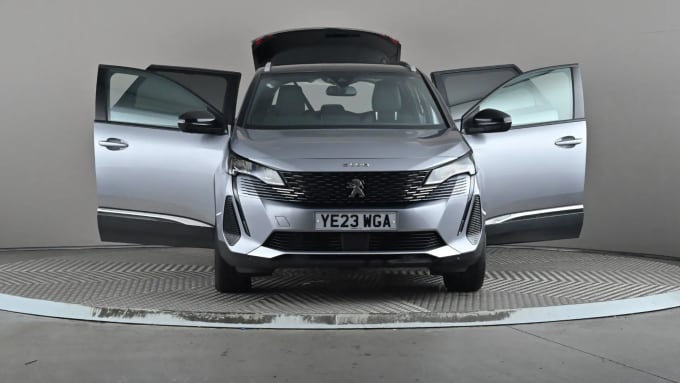 2023 Peugeot 5008