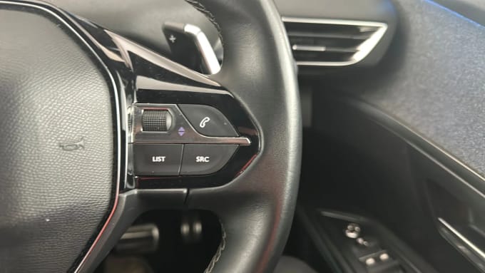 2023 Peugeot 5008