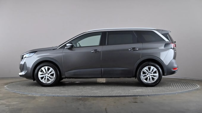 2023 Peugeot 5008