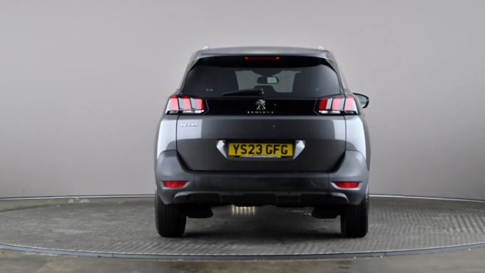2023 Peugeot 5008