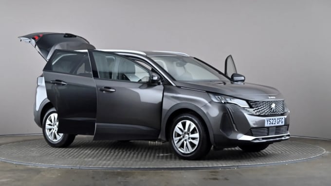 2023 Peugeot 5008